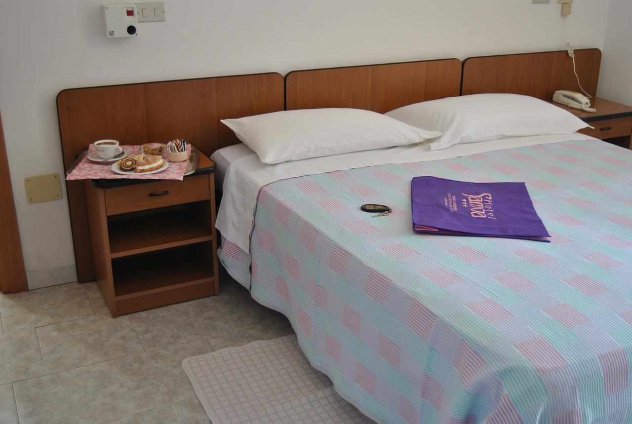 Hotel Samoa Rimini Bilik gambar